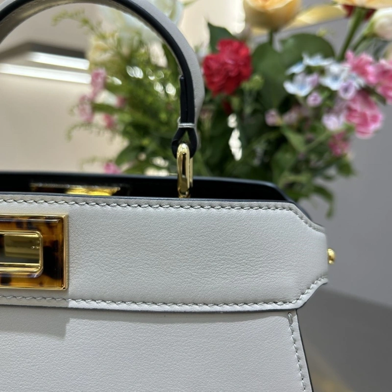 F**di top handle bags 4370-0668