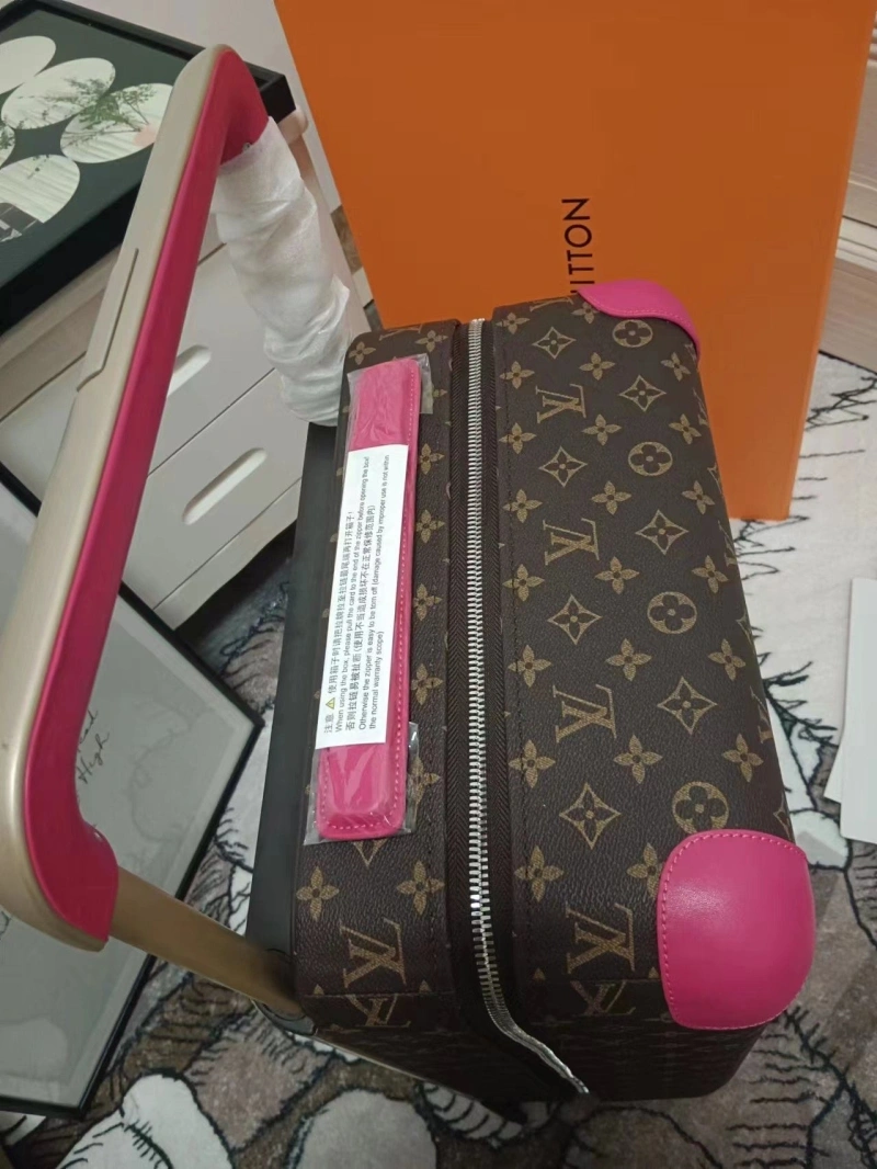 LV Suitcase 4461-0001