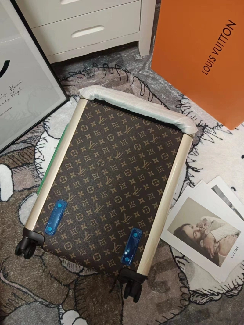 LV Suitcase 4461-0003