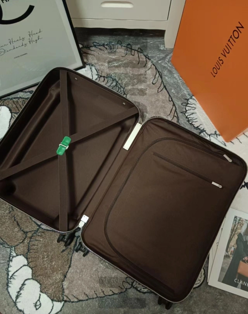 LV Suitcase 4461-0003