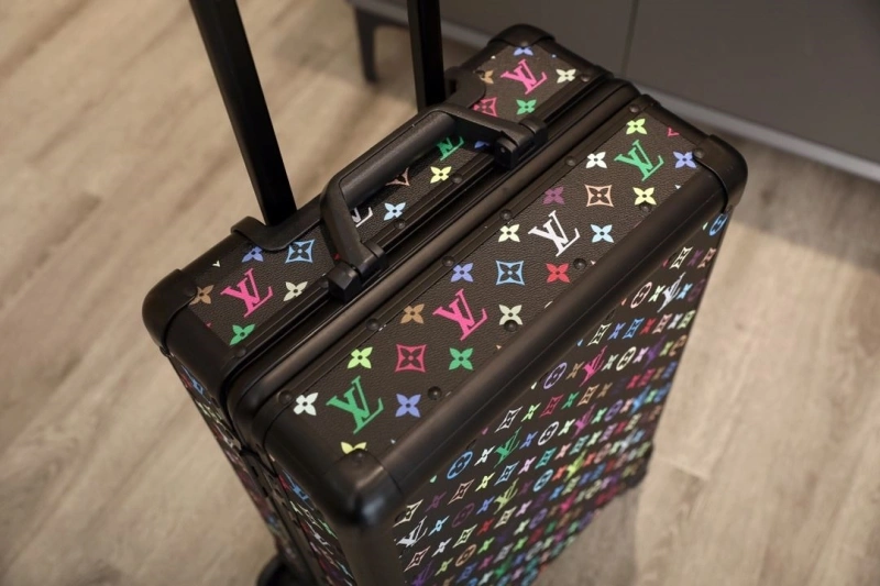 LV Suitcase 4461-0004