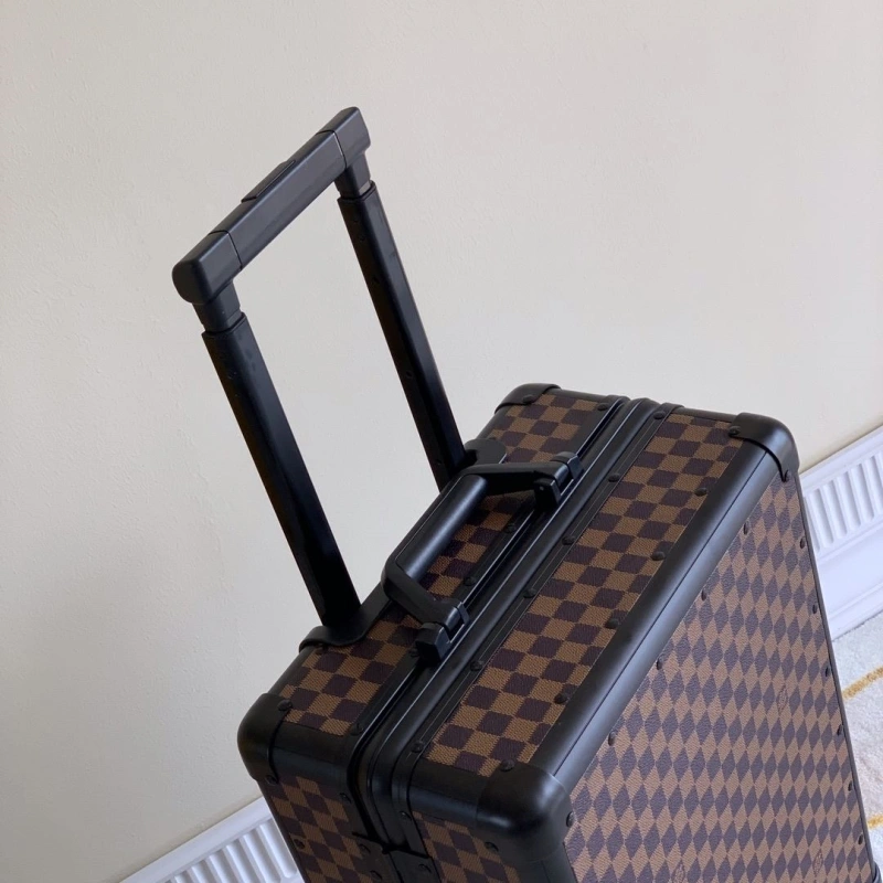 LV Suitcase 4461-0007