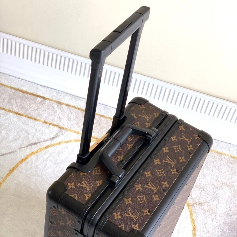 LV Suitcase 4461-0008