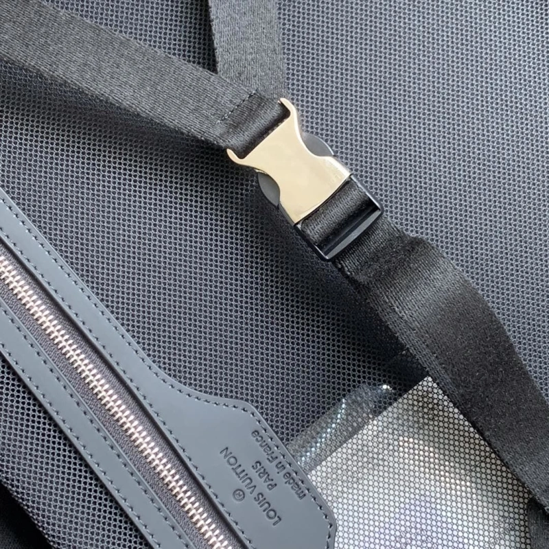 LV Suitcase 4461-0009