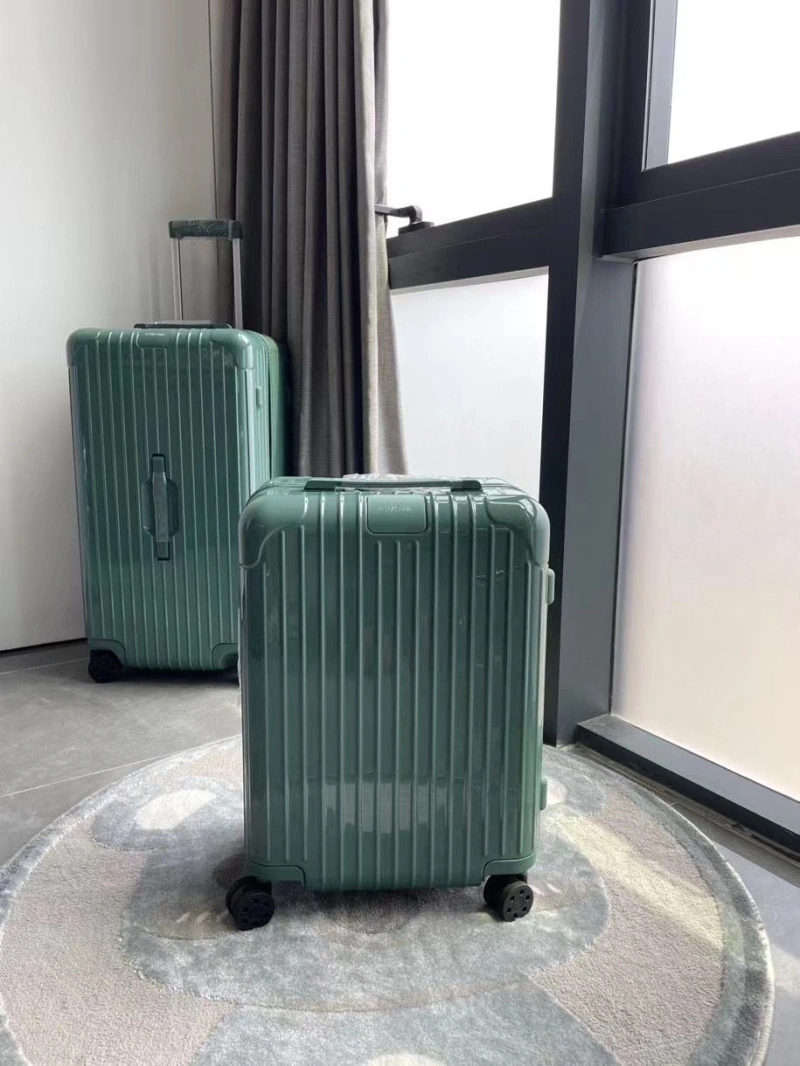 R1m0wa suitcase 4461-0011