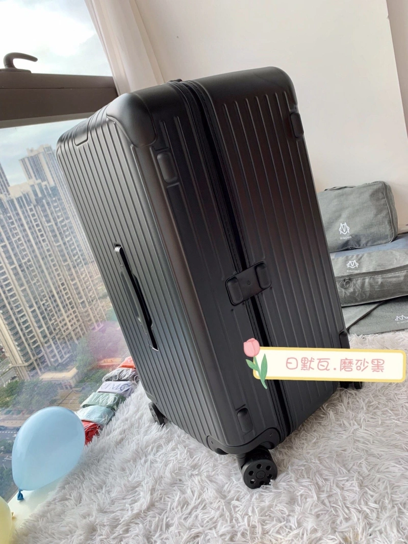 R1m0wa suitcase 4461-0015