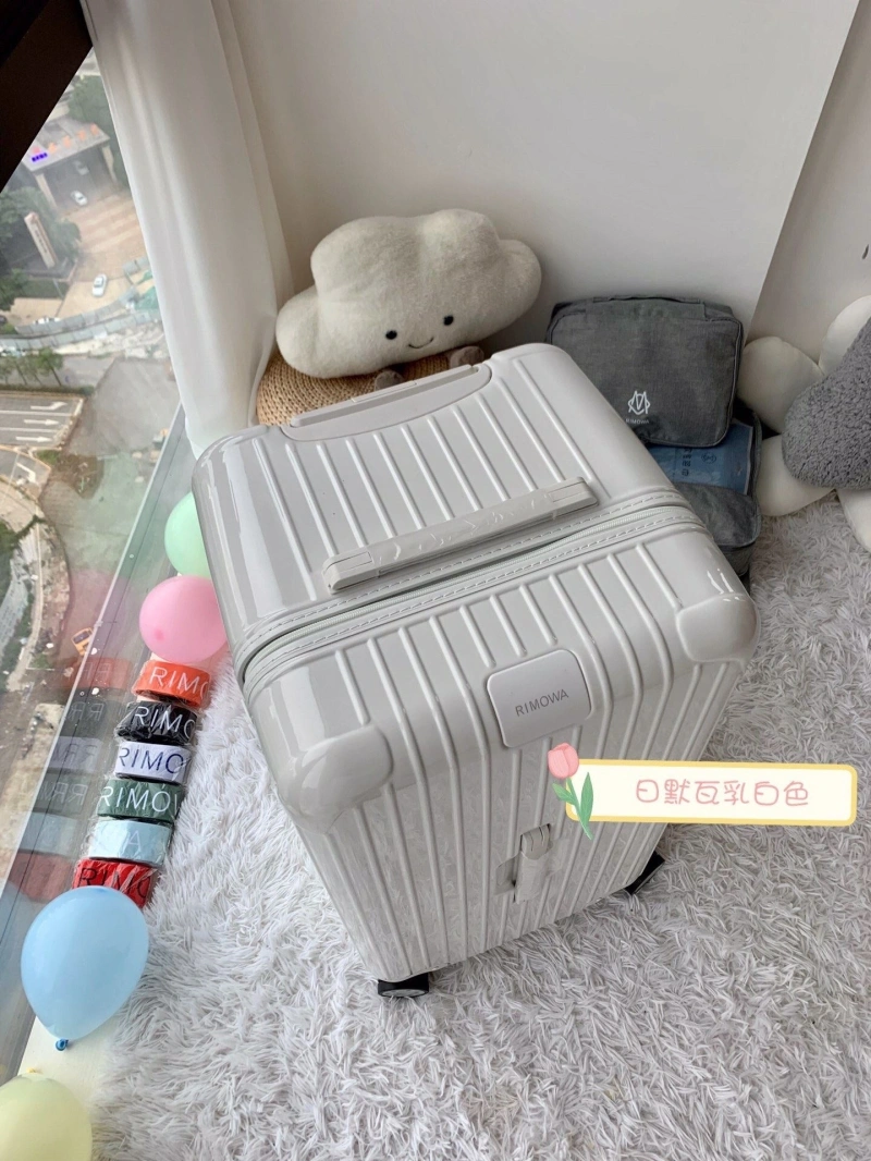 R1m0wa suitcase 4461-0021