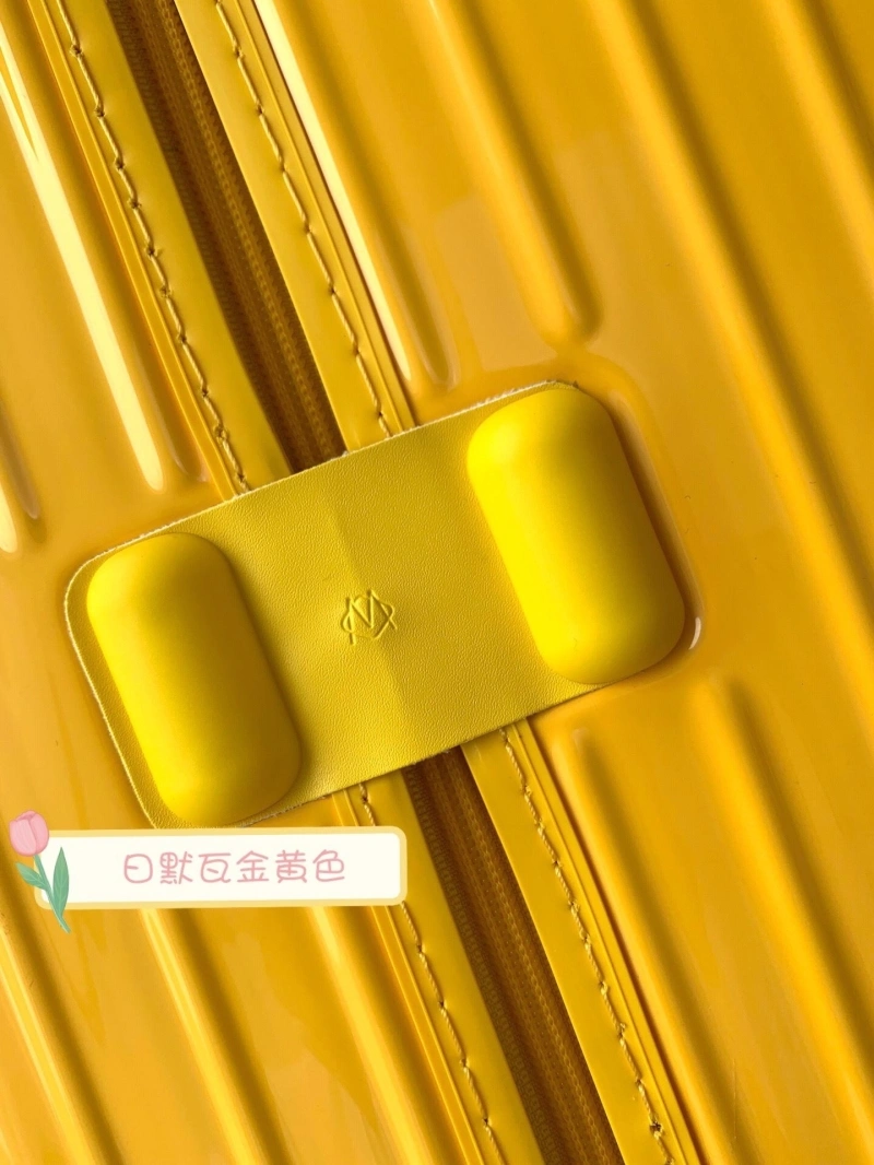 R1m0wa suitcase 4461-0023