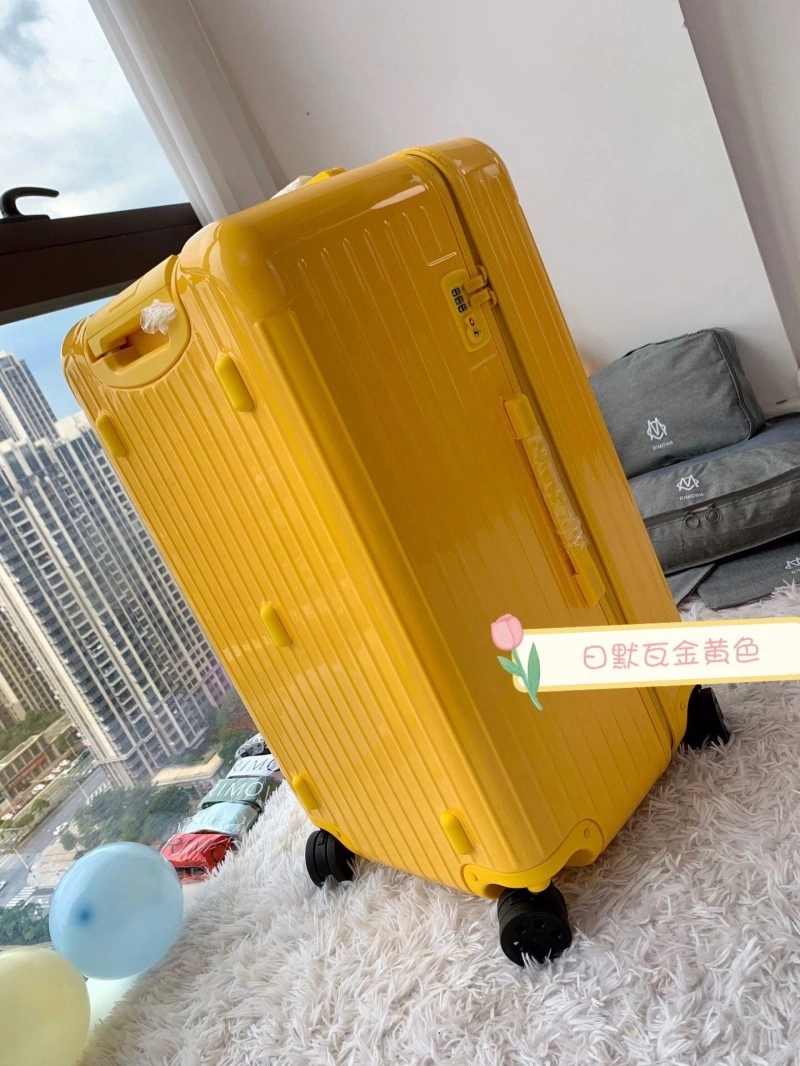 R1m0wa suitcase 4461-0023