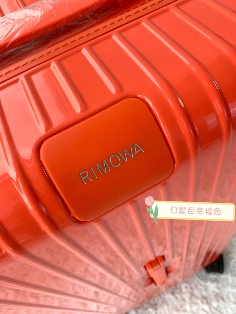 R1m0wa suitcase 4461-0026