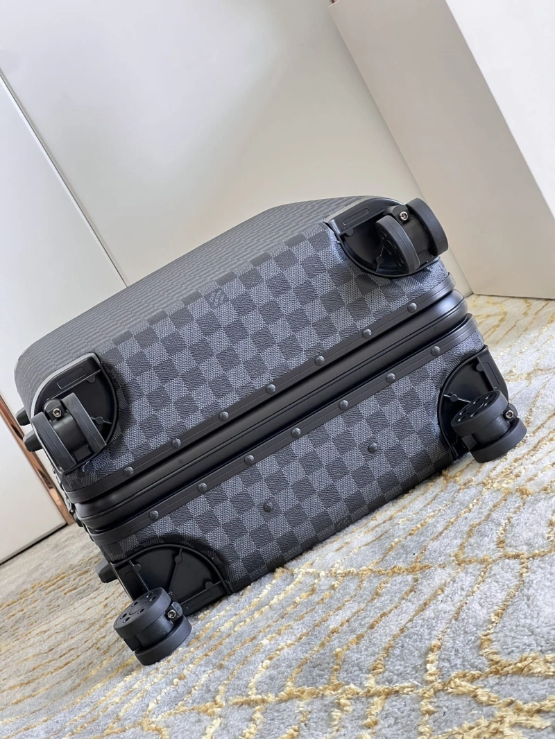 LV Suitcase 4461-0032