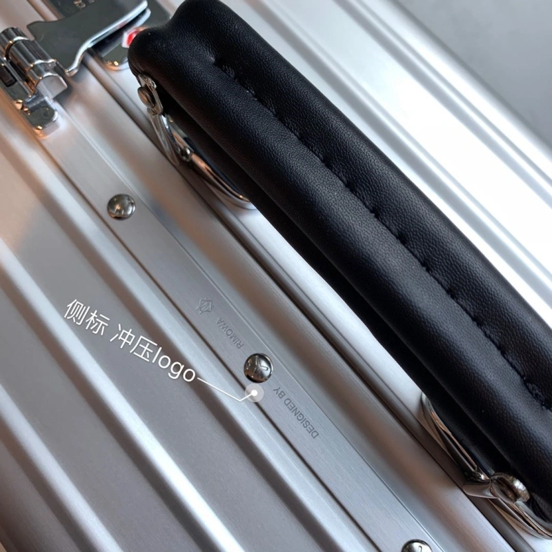 R1m0wa suitcase 4461-0041