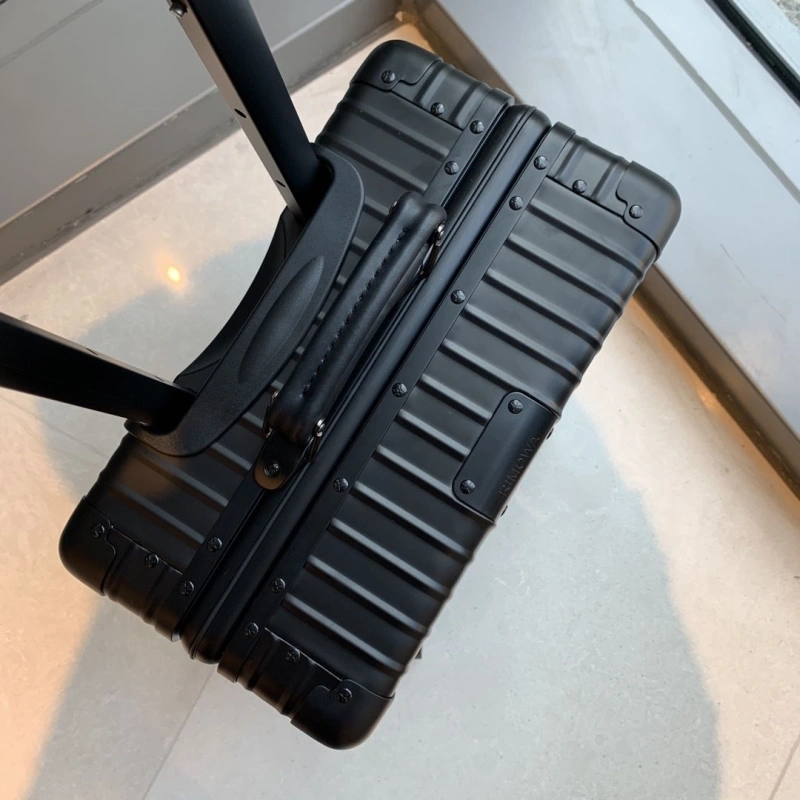 R1m0wa suitcase 4461-0042