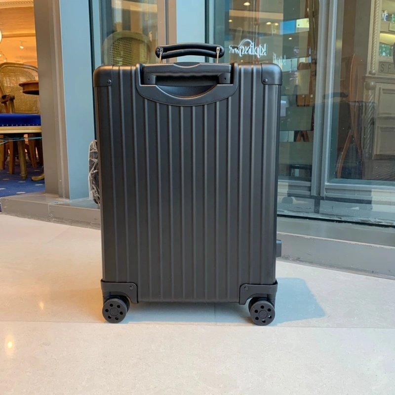 R1m0wa suitcase 4461-0042
