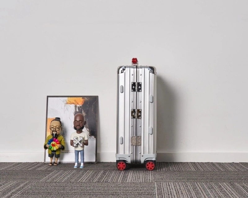 R1m0wa suitcase 4461-0049