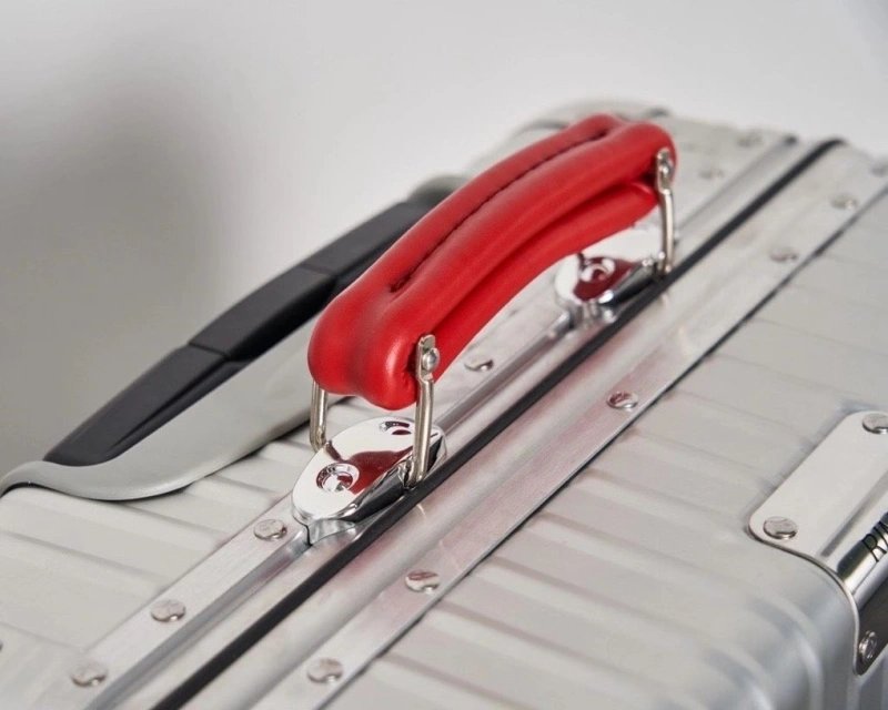 R1m0wa suitcase 4461-0049