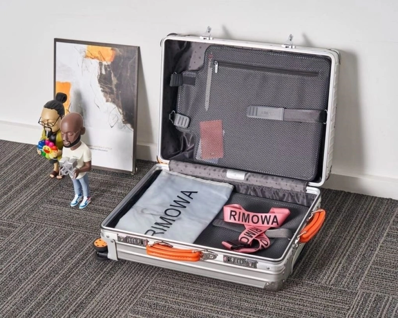 R1m0wa suitcase 4461-0050