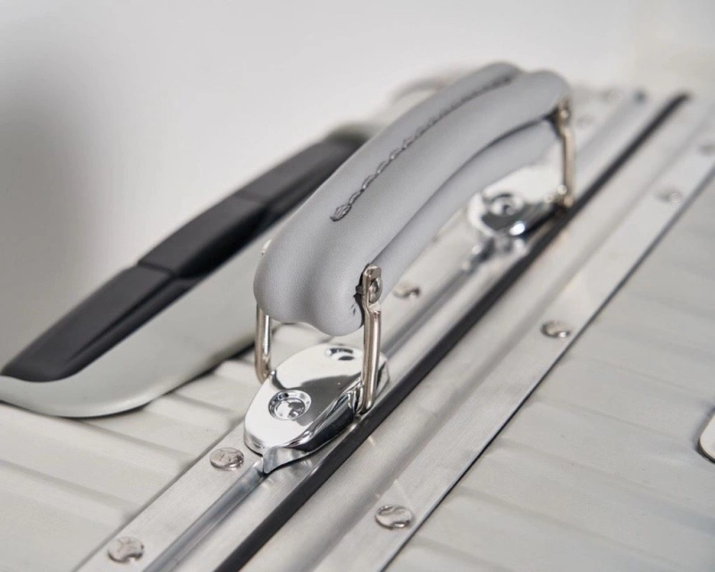 R1m0wa suitcase 4461-0051