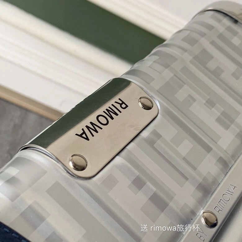 R1m0wa suitcase 4461-0054