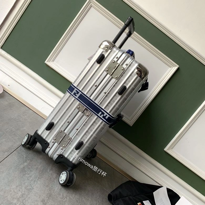 R1m0wa suitcase 4461-0054