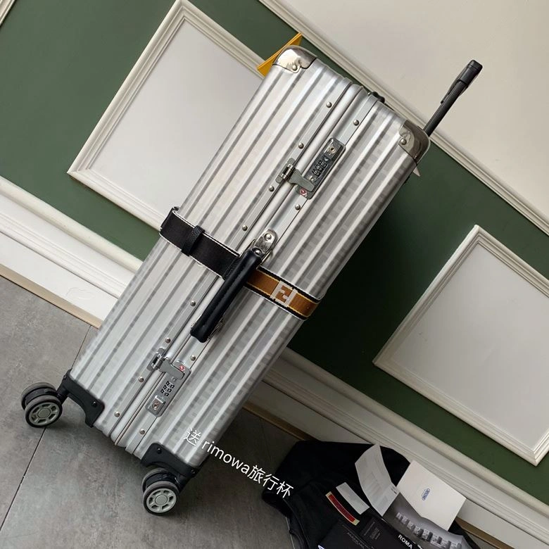 R1m0wa suitcase 4461-0056