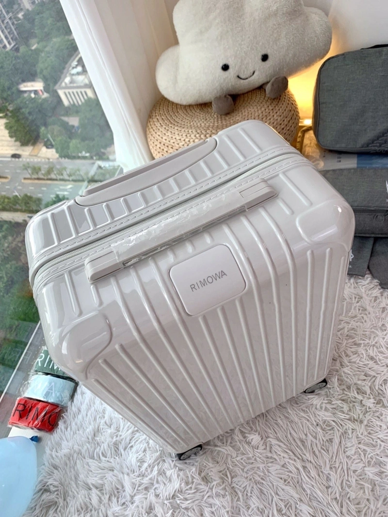 R1m0wa suitcase 4461-0061