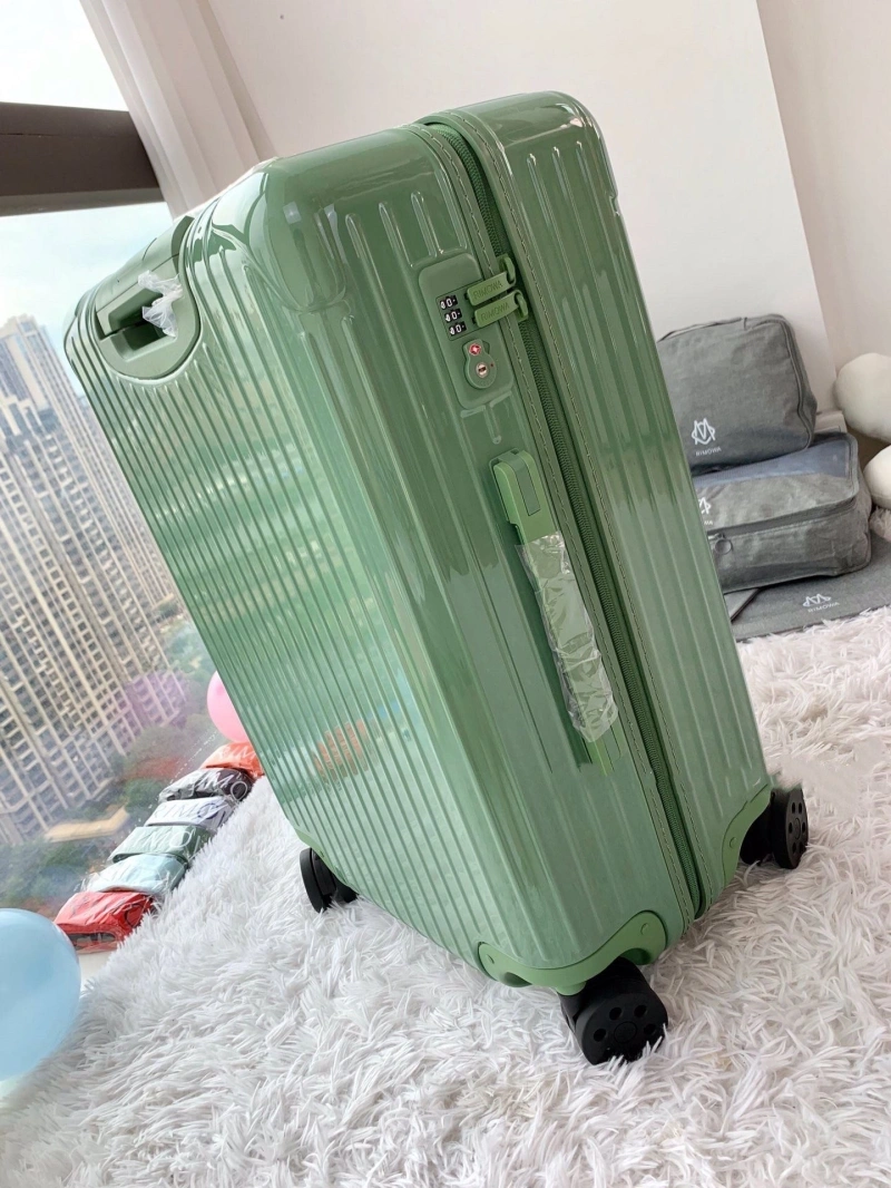 R1m0wa suitcase 4461-0064