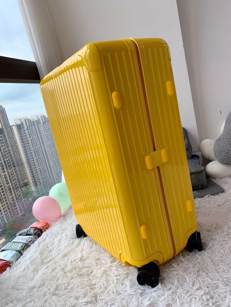 R1m0wa suitcase 4461-0066