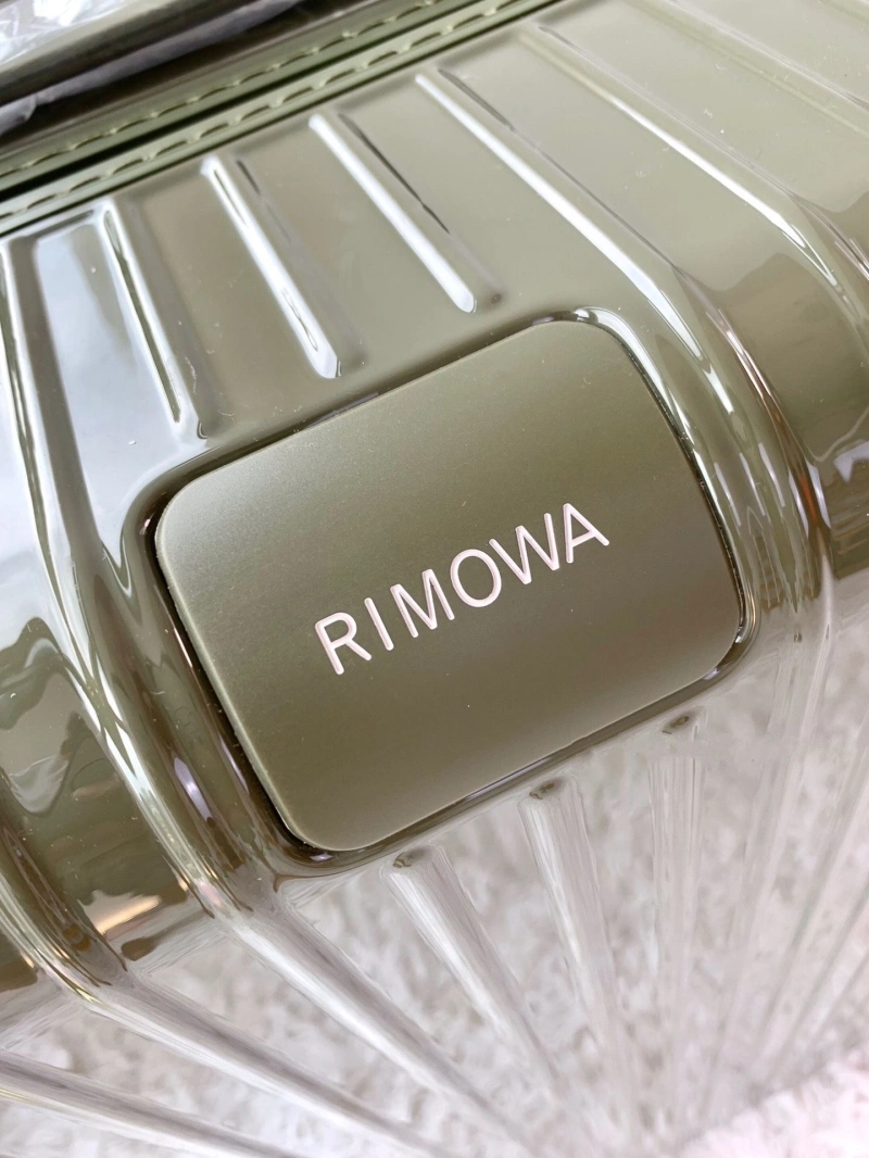 R1m0wa suitcase 4461-0067