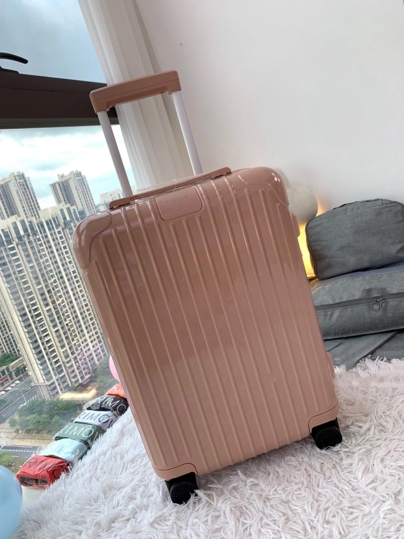 R1m0wa suitcase 4461-0069