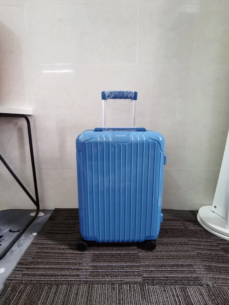R1m0wa suitcase 4461-0071