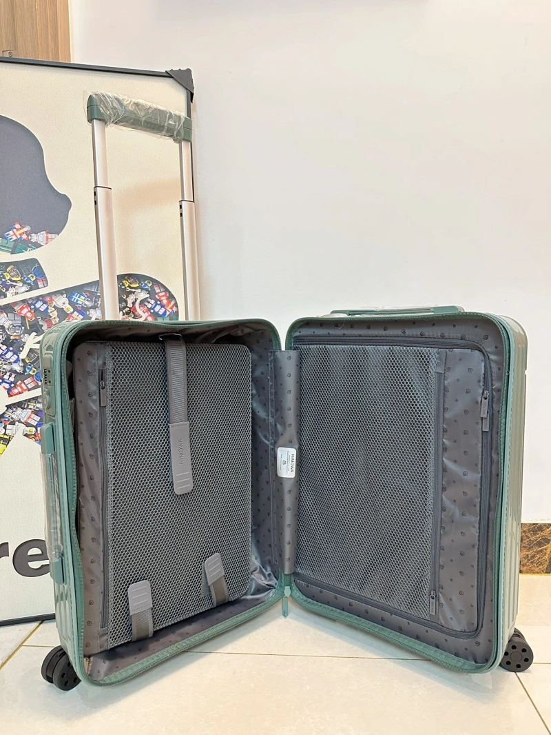 R1m0wa suitcase 4461-0074