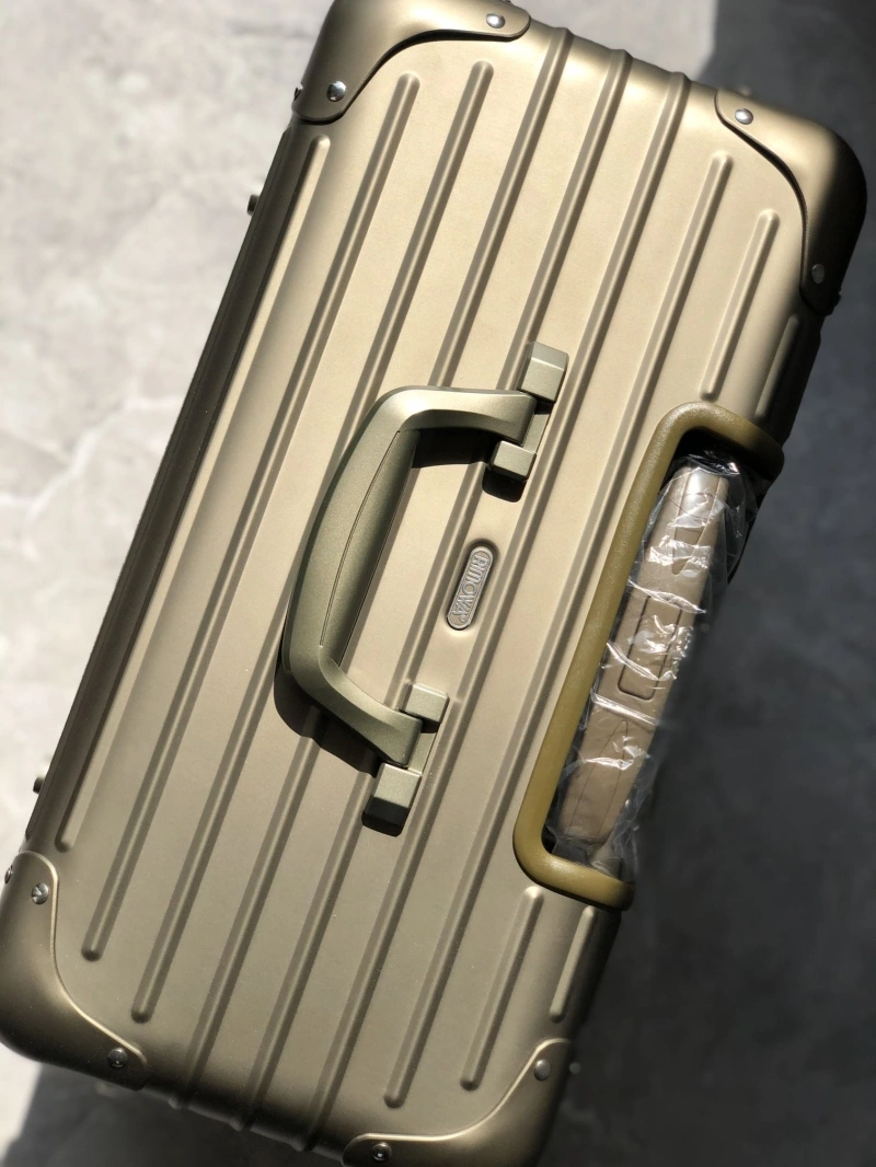 R1m0wa suitcase 4461-0087