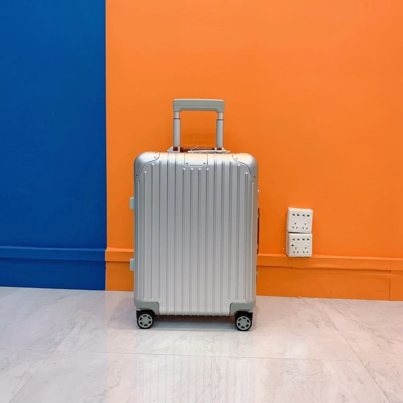 R1m0wa suitcase 4461-0097