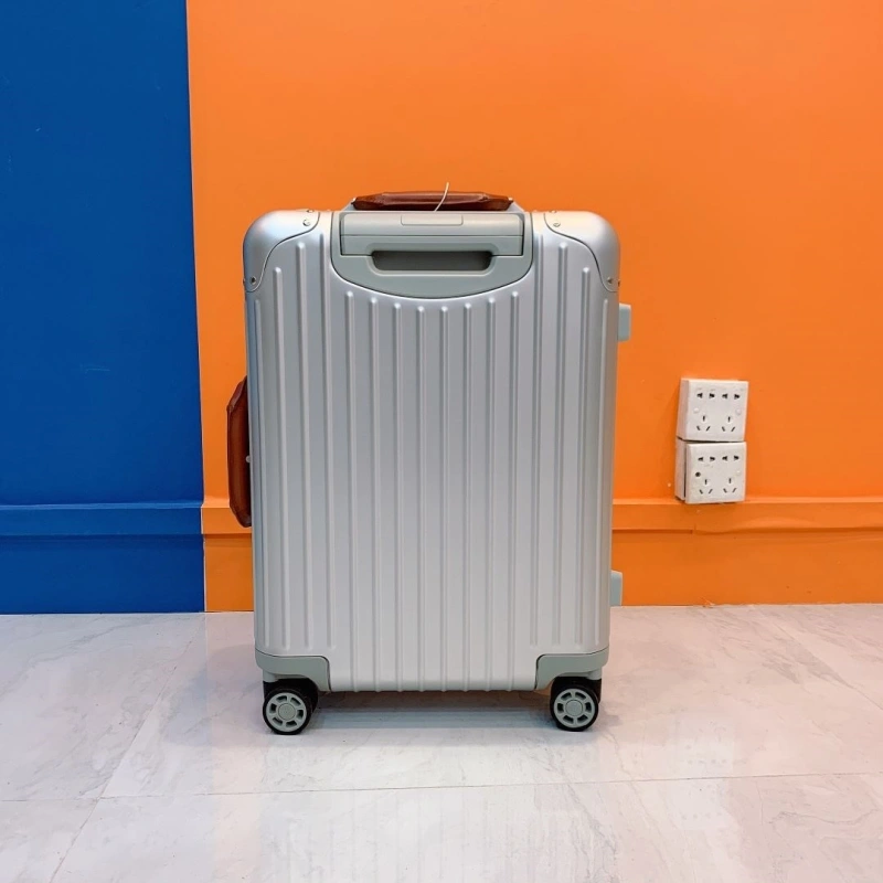 R1m0wa suitcase 4461-0097