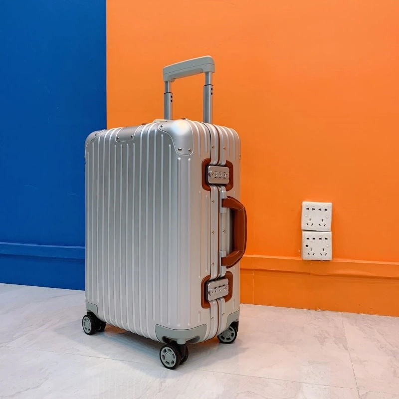 R1m0wa suitcase 4461-0097