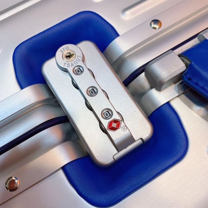R1m0wa suitcase 4461-0098