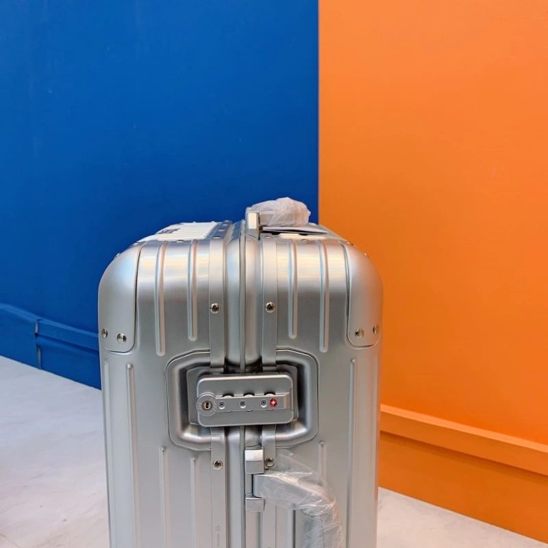 R1m0wa suitcase 4461-0101