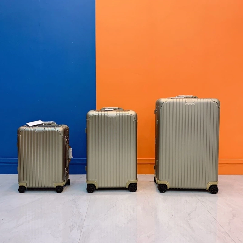 R1m0wa suitcase 4461-0102