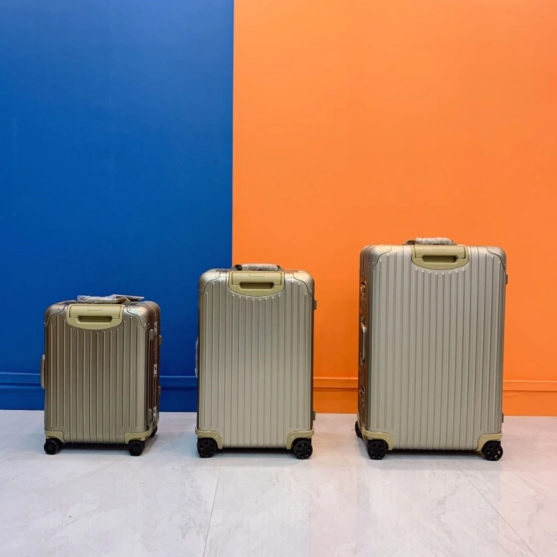 R1m0wa suitcase 4461-0102