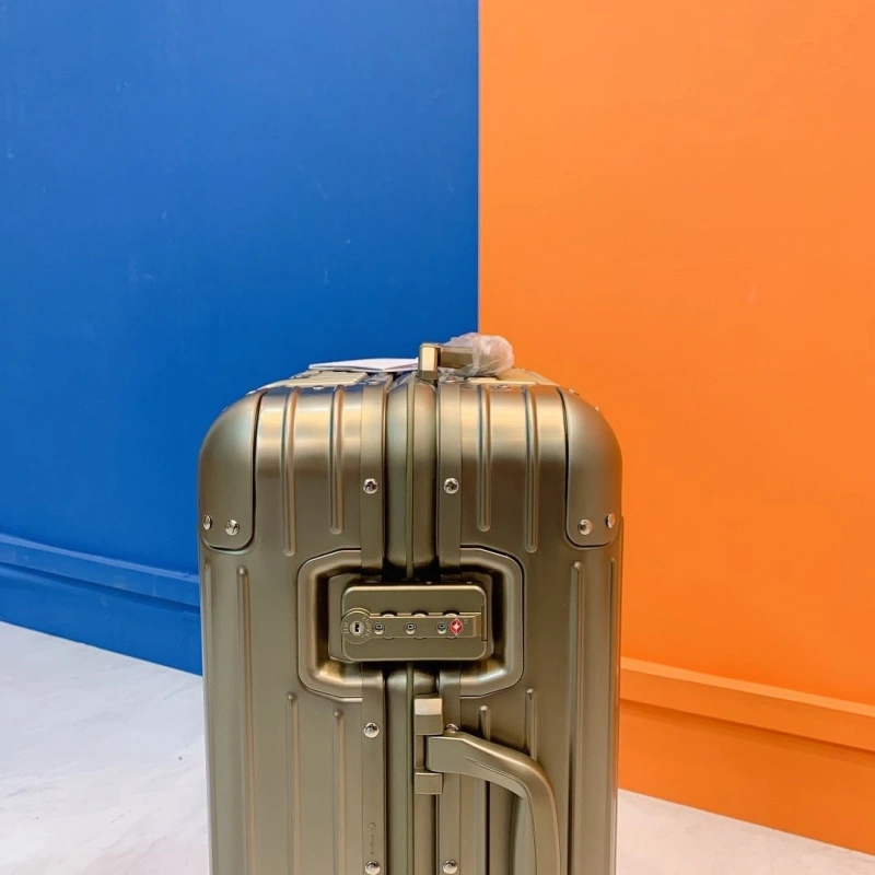 R1m0wa suitcase 4461-0102
