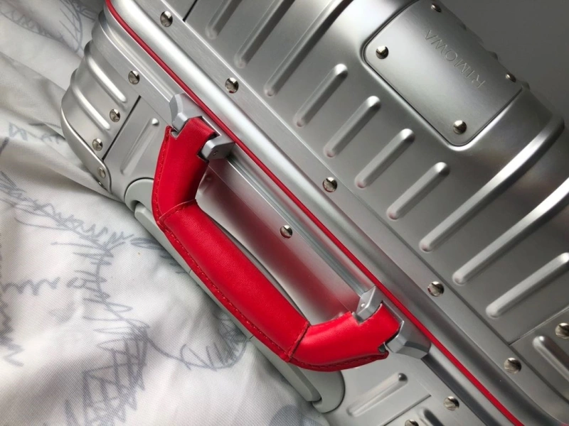 R1m0wa suitcase 4461-0121