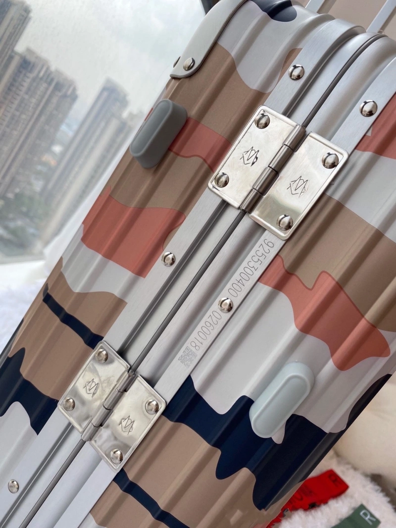 LV Suitcase 4461-0122