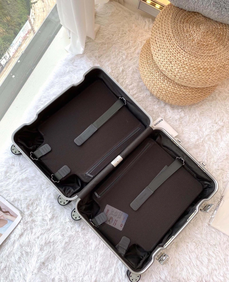 LV Suitcase 4461-0122