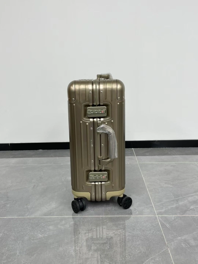 R1m0wa suitcase 4461-0125