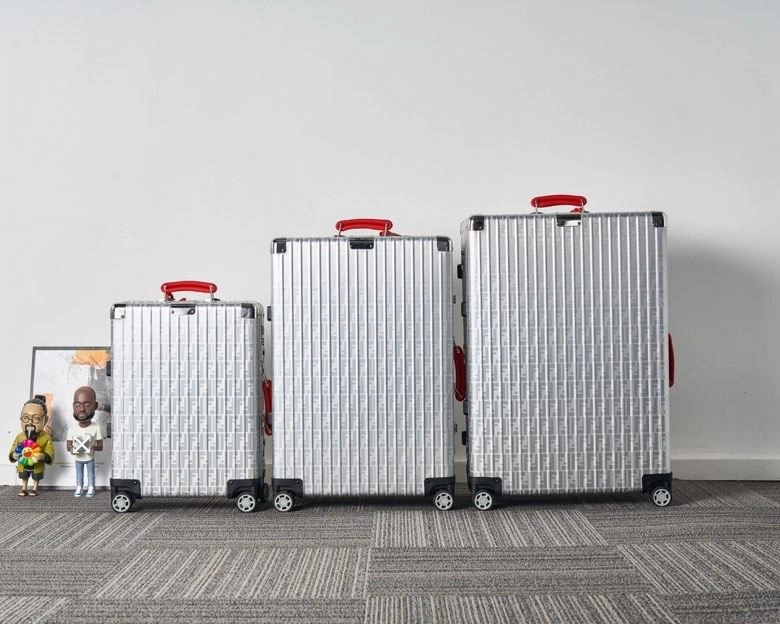 R1m0wa suitcase 4461-0130