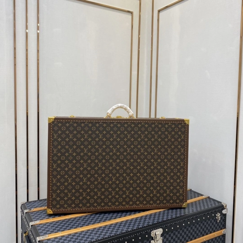 LV Suitcase 4461-0133