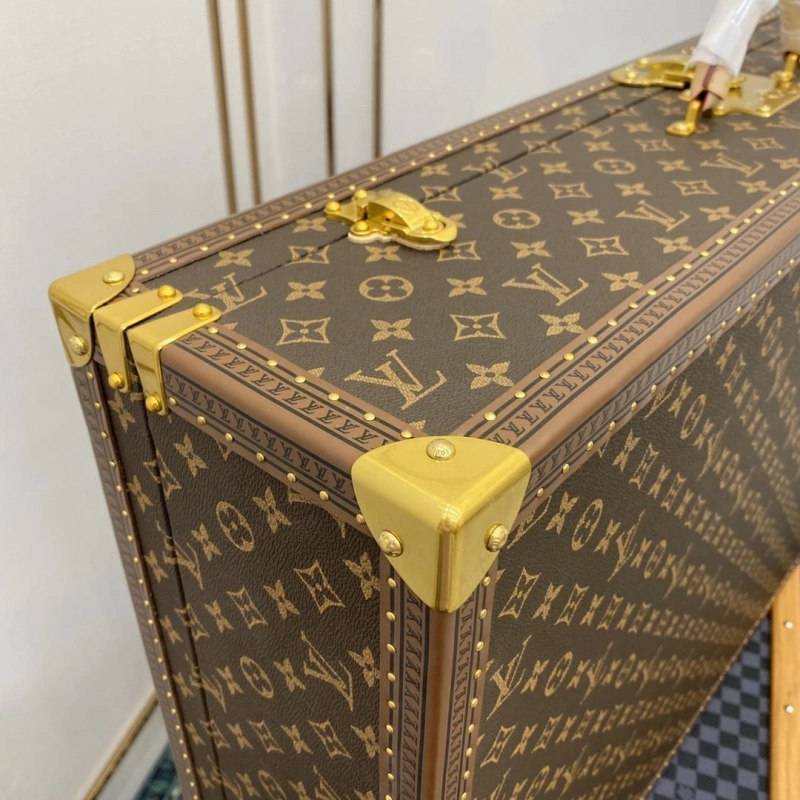 LV Suitcase 4461-0133