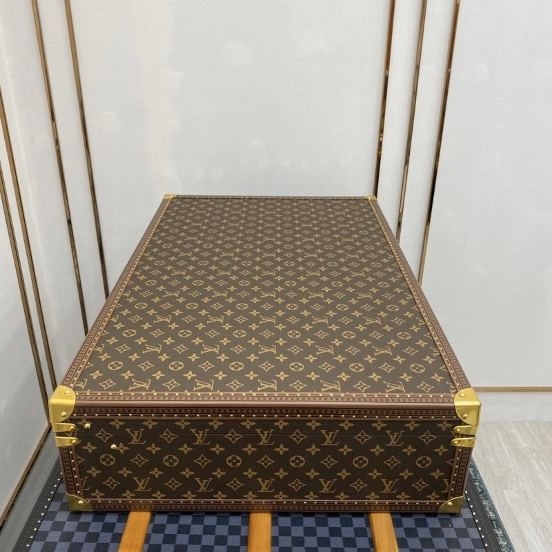 LV Suitcase 4461-0133