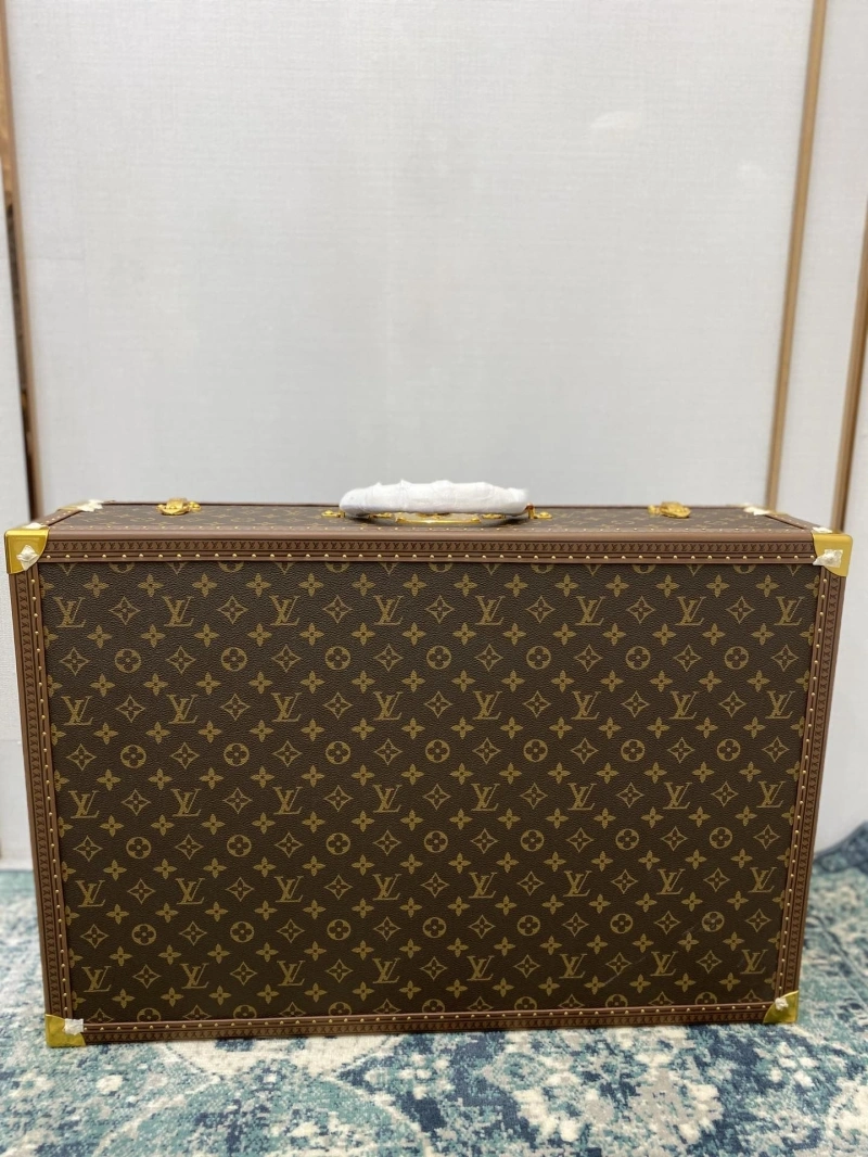 LV Suitcase 4461-0136
